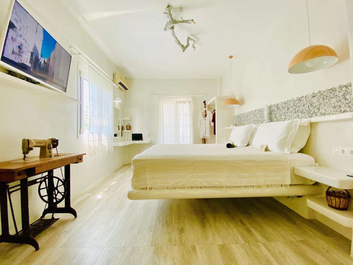 Deluxe Studios & Suites Ageri-Milos Adamantas  Dış mekan fotoğraf