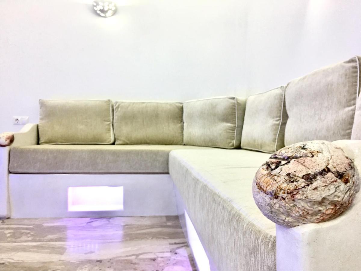 Deluxe Studios & Suites Ageri-Milos Adamantas  Dış mekan fotoğraf