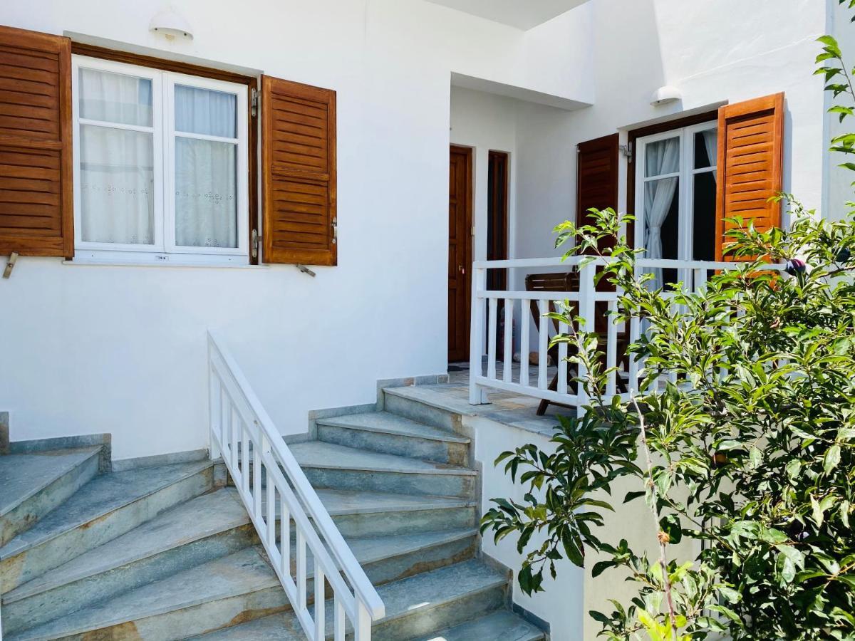 Deluxe Studios & Suites Ageri-Milos Adamantas  Dış mekan fotoğraf