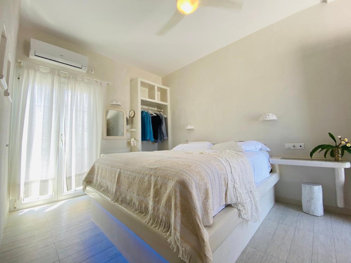 Deluxe Studios & Suites Ageri-Milos Adamantas  Dış mekan fotoğraf